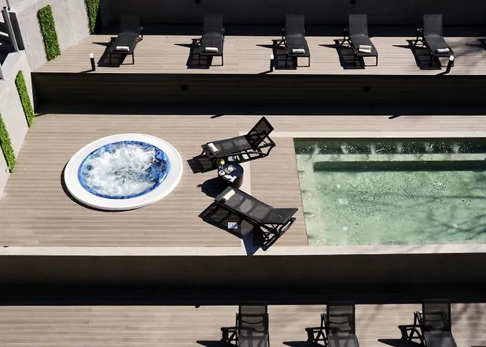 Comfy 1bd In 4star * バンスコ